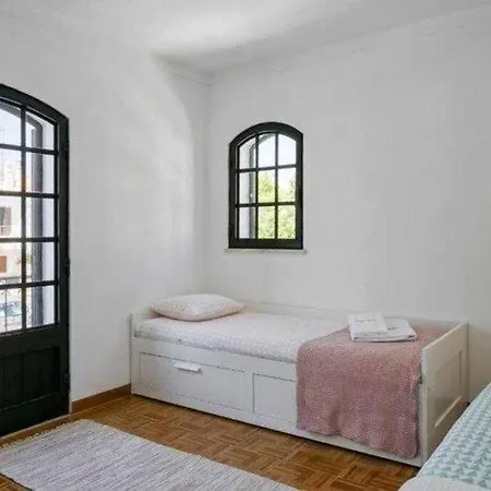 Apartment Com Piscina E Jardim Privado *